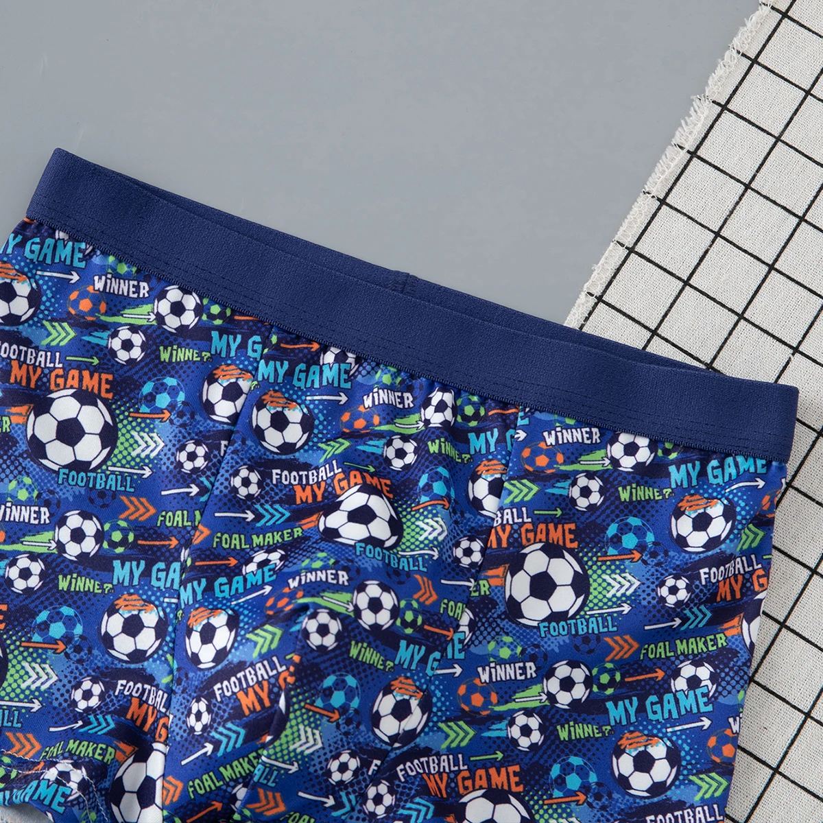 8/4-teiliges Set niedlicher Fußball-bedruckter Unterwäsche für Kinder, weiche und bequeme Boxershorts für Jungen, lässige Basic-Shorts für Zuhause – Detail 22