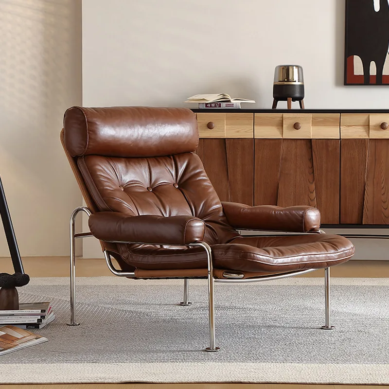 Medieval Bauhaus living room balcony premium single chair Italian retro oil wax leather single sofa chair