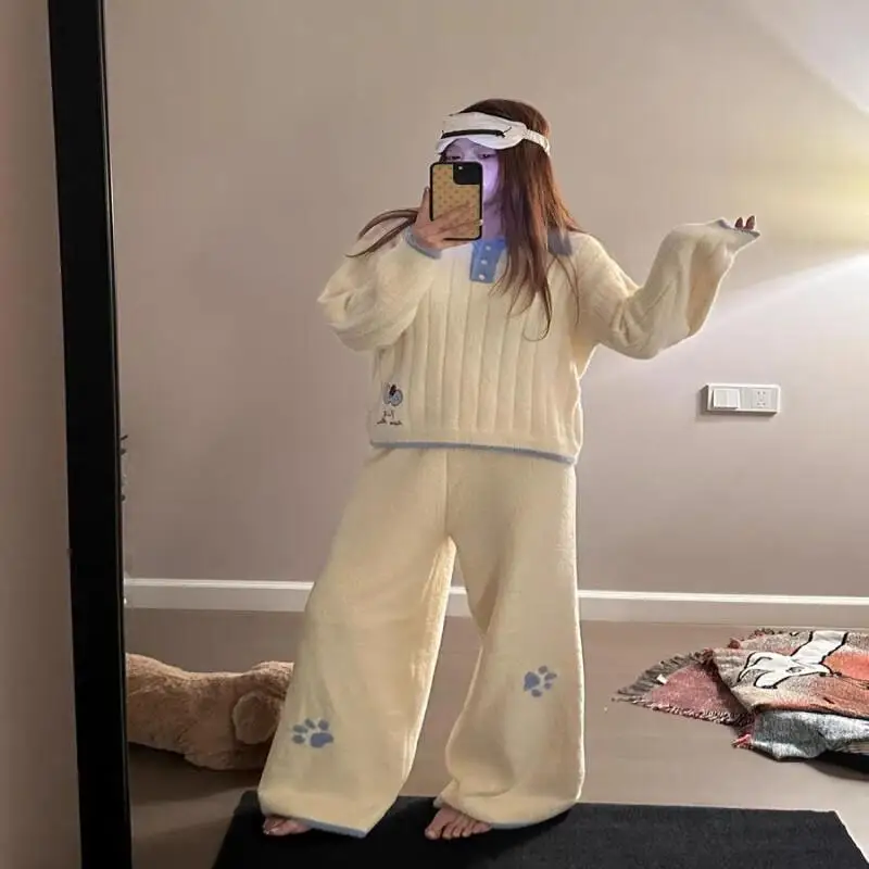 

Модный домашний пижамный комплект, новинка 2025, женская зимняя одежда для сна из плотного полуфлиса и свободная теплая домашняя одежда, комплекты брюк
