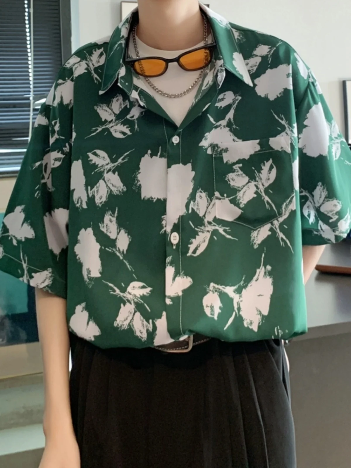 

Летняя тонкая гавайская рубашка с цветочным принтом для мужчин, свободная повседневная пляжная рубашка, прохладная, дышащая, больших размеров