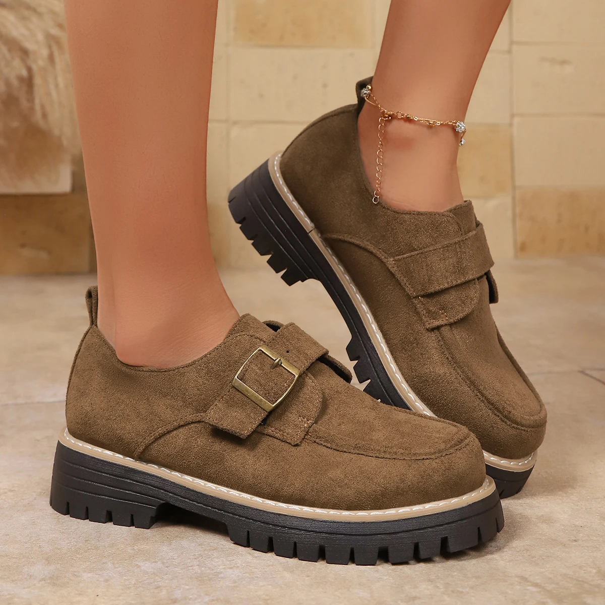 

Platform Women Sneakers Autumn Trend Buckle Walking Comfort Sneakers Women Designer Casual Flat Shoes for Women Zapatos De Mujer