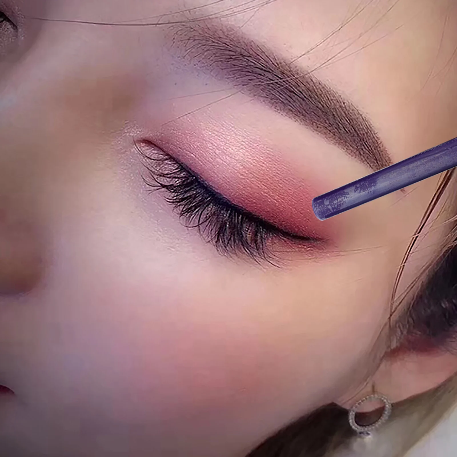 18Pcs Colorful Eyeliner Pencil Set Eye Makeup Tools Charming Cosmetics Effect Portable Eyeliner Drawing Pencils Kit for Female