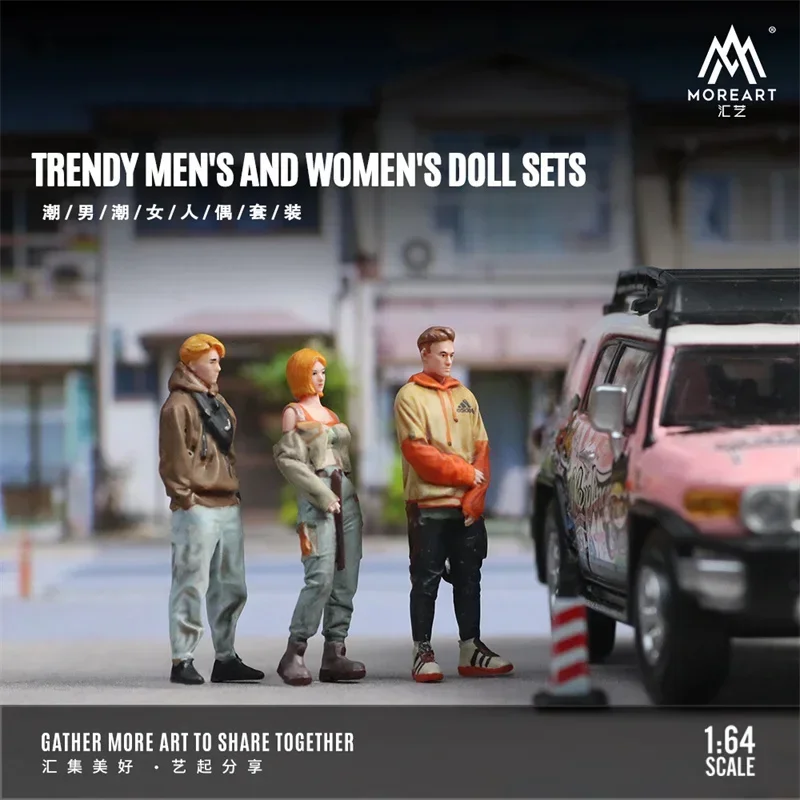 (Pre-order) MoreArt 1:64 TRENDY MEN\'S AND WOMEN\'S DOLL SETS