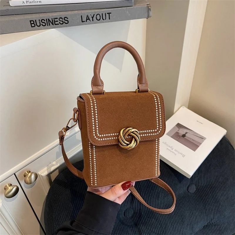 

Роскошная женская сумка через плечо из кожи с волнистым принтом и классическим элегантным и элитным винтажным винтажным образцом ​