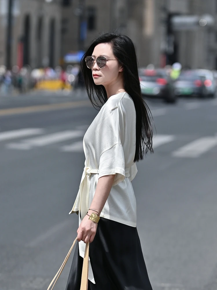 Ele Wide Sve V-Ne ort Sve Acetate irt Women's Faion Top Original Design Autumn 2025 Original High-End Lyche...