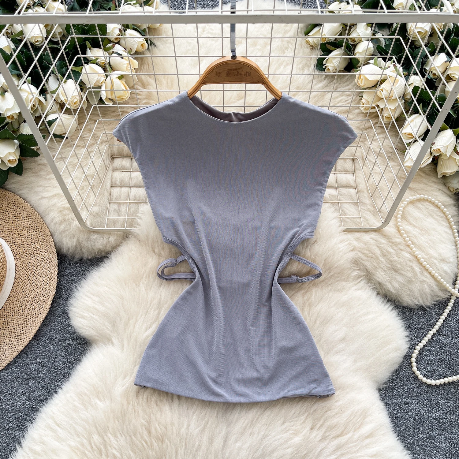 Donne Grigio Backless Semplice Solid Magliette e camicette Camicette Magliette Femminili Alla Moda Y2K Ins Chic Crop Magliette E Camicette Gotico Punk Hippie Nightclub Top