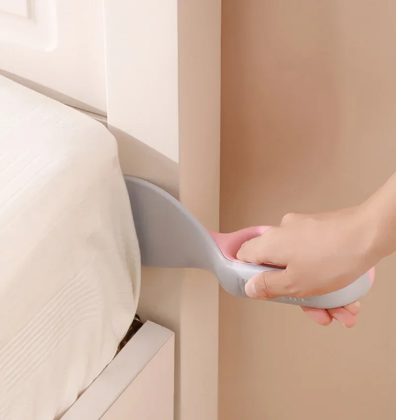 3-in-1 Bettwäsche-Einsteckwerkzeug & Matratzenheber - Ergonomischer Bettformer mit Fusselentferner für einfaches Bettmachen – Detail 7