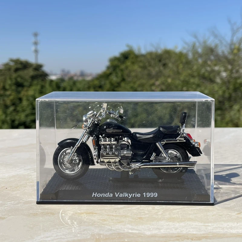 

1:18 Valkyrie 1999 модель спортивного мотоцикла из сплава литые металлические игрушки трек гоночный туристический мотоцикл модель имитация подарки для детей