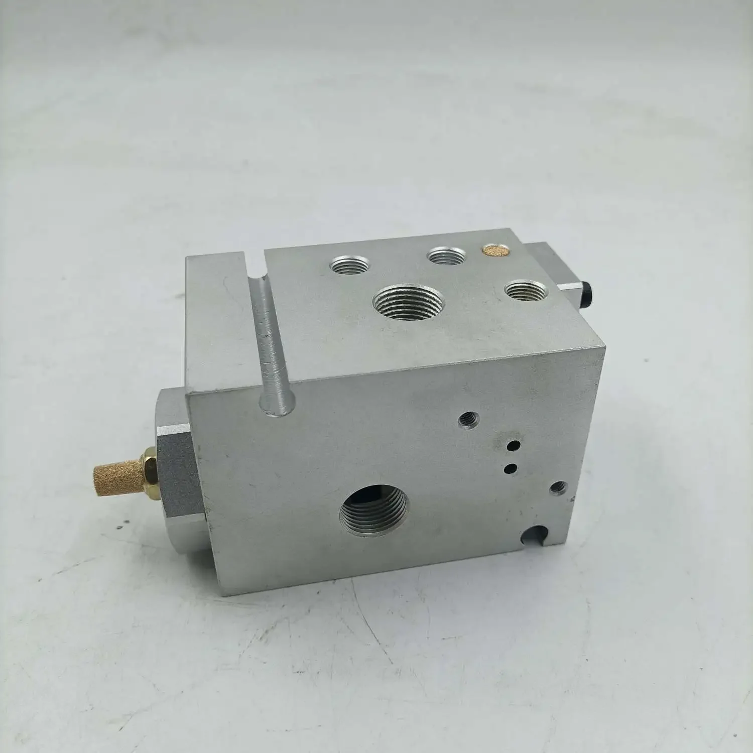 AC Compress Regulator Control Valve 1614728500 for Industrial Air Compressor Spare Parts