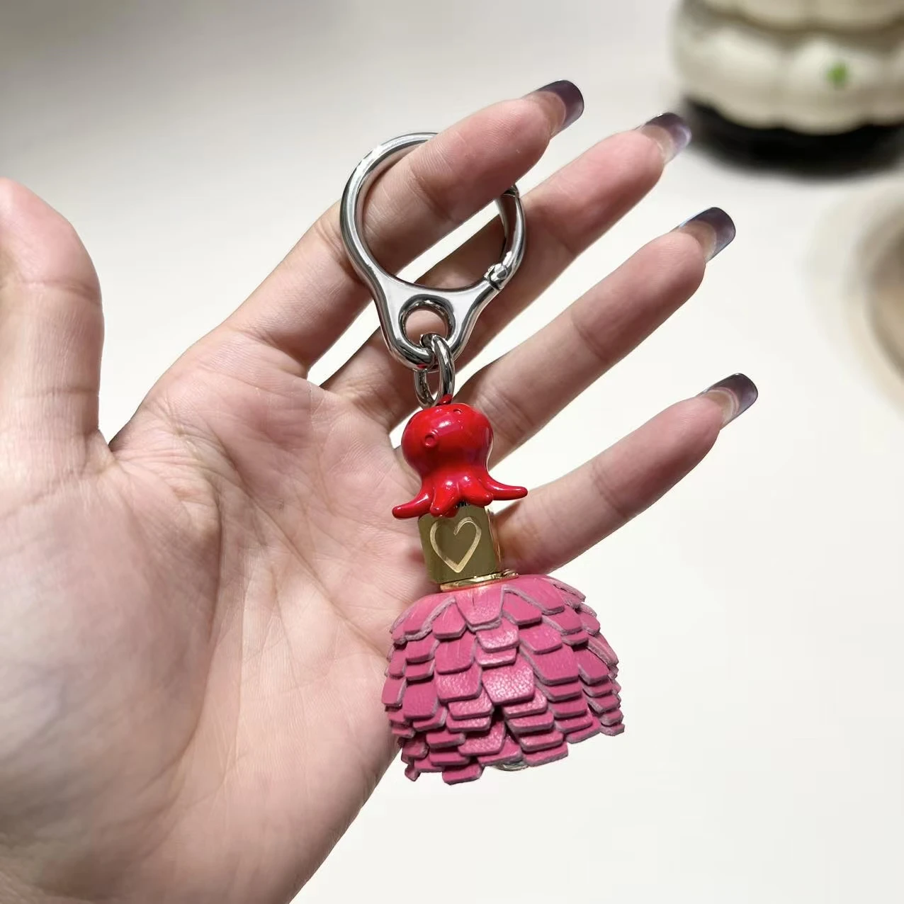 

Premium DIY Suede Keychain - Beads with Gold Accents for Luxury Handmade Gift Creations