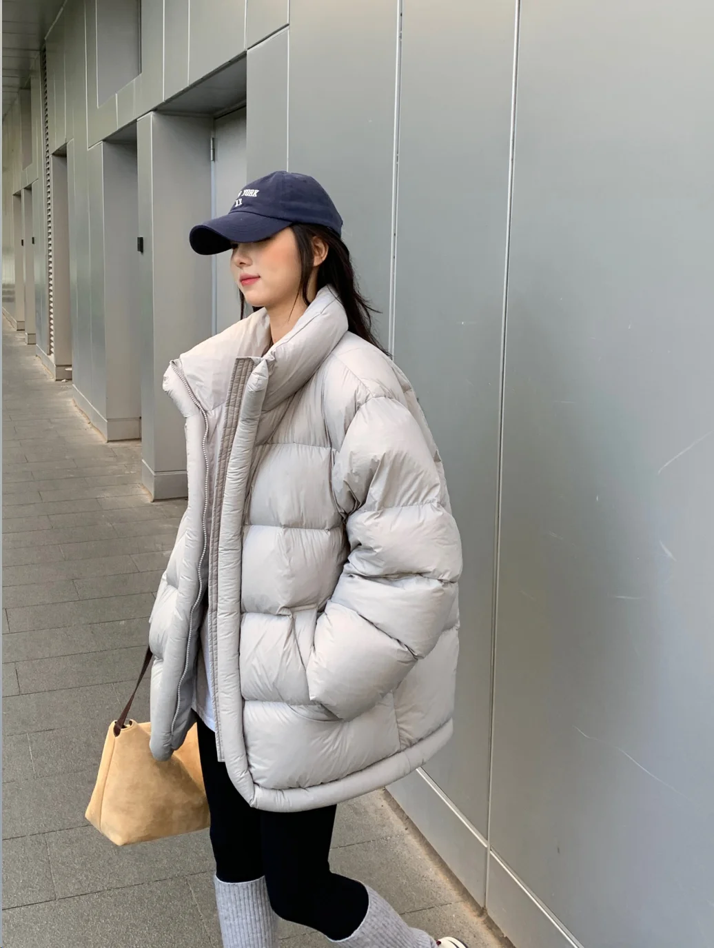 

Loose Fit Bread Style Thickened Stand Collar Cotton Jacket Pure Color Korean Version Winter New Arrival Women's Outerwear