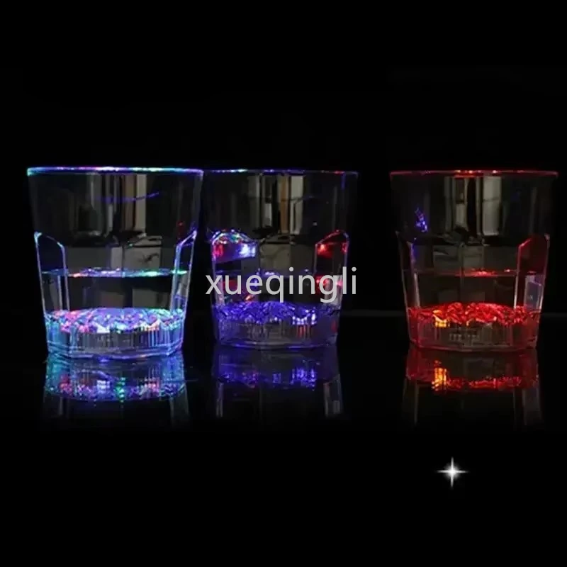 1PC Mini LED Flashing Plastic Beverage Wine Drink Cup Bar Decorative Party Club Mug Color Flashing Light Whisky Mug for Bar