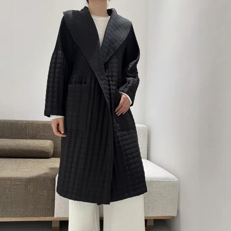 

2025 Fall Winter New Miyake Women's Blouse Jacket Temperament Simple Pleated Thickened Cotton Windbreaker Jacket Japan Korea