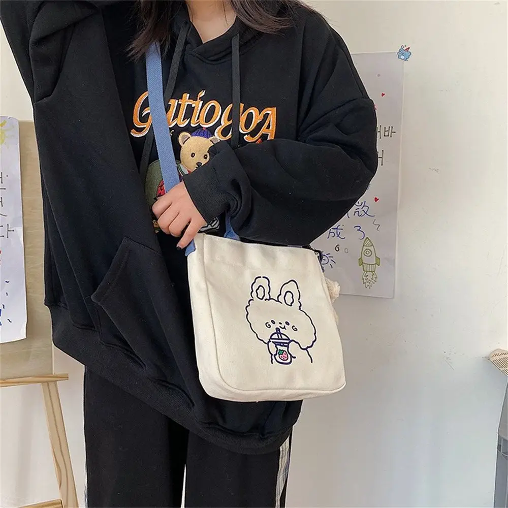 Borsa di tela per studenti coreani borsa a tracolla diagonale per donna borsa carina con orso