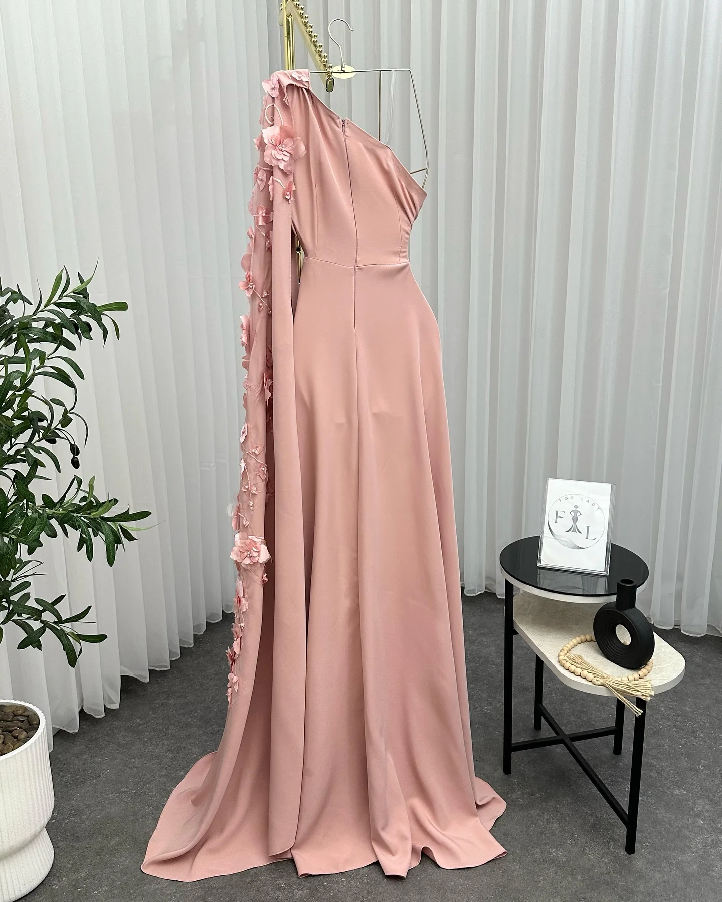 맞춤형 이브닝 드레스 저지 수제 꽃 구슬 장식 한 어깨 민소매 댄스 파티 드레스 클래식 Watteau Train Party Dresses