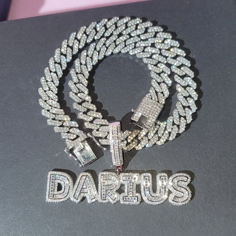 

Customized Name Ice Out Necklace Cubic Zirconia Letters with 12MM Cuban Chain Hip Hop Pendant For Women Hip Hop Jewelry Gifts