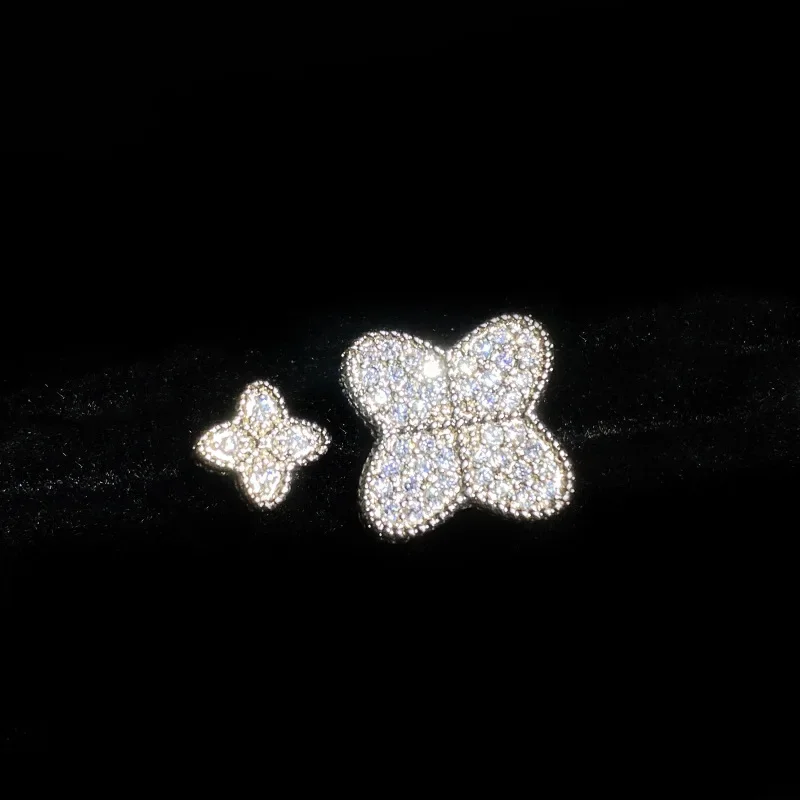 مجموعة MDL مع خاتم الماس الصغير المكسور بأربع أوراق زهرة البرسيم أوروبا والولايات المتحدة مليئة بحلقة الزركونيوم