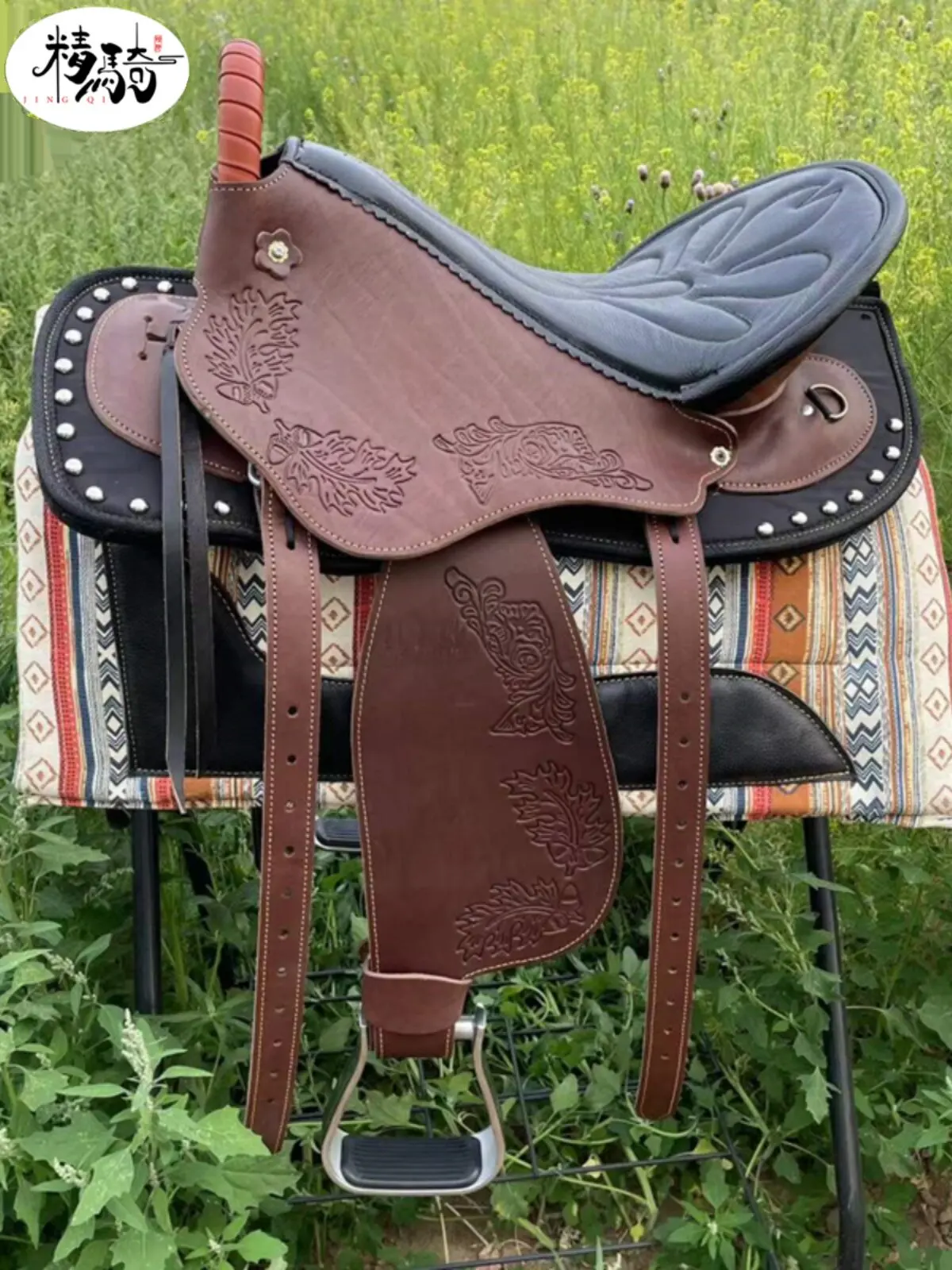 Saddle harness, cowhide saddle, full set of accessories, carved endurance saddle, tourist size short saddle, equestrian supplies