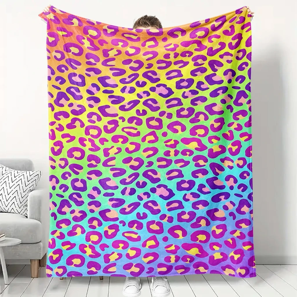 Vivid Rainbow Gradient Multicolor Leopard Spot Repeat Pattern Flannel Throw Blanket, Warm Cozy Blanket,Colorful Trendy Room Gift