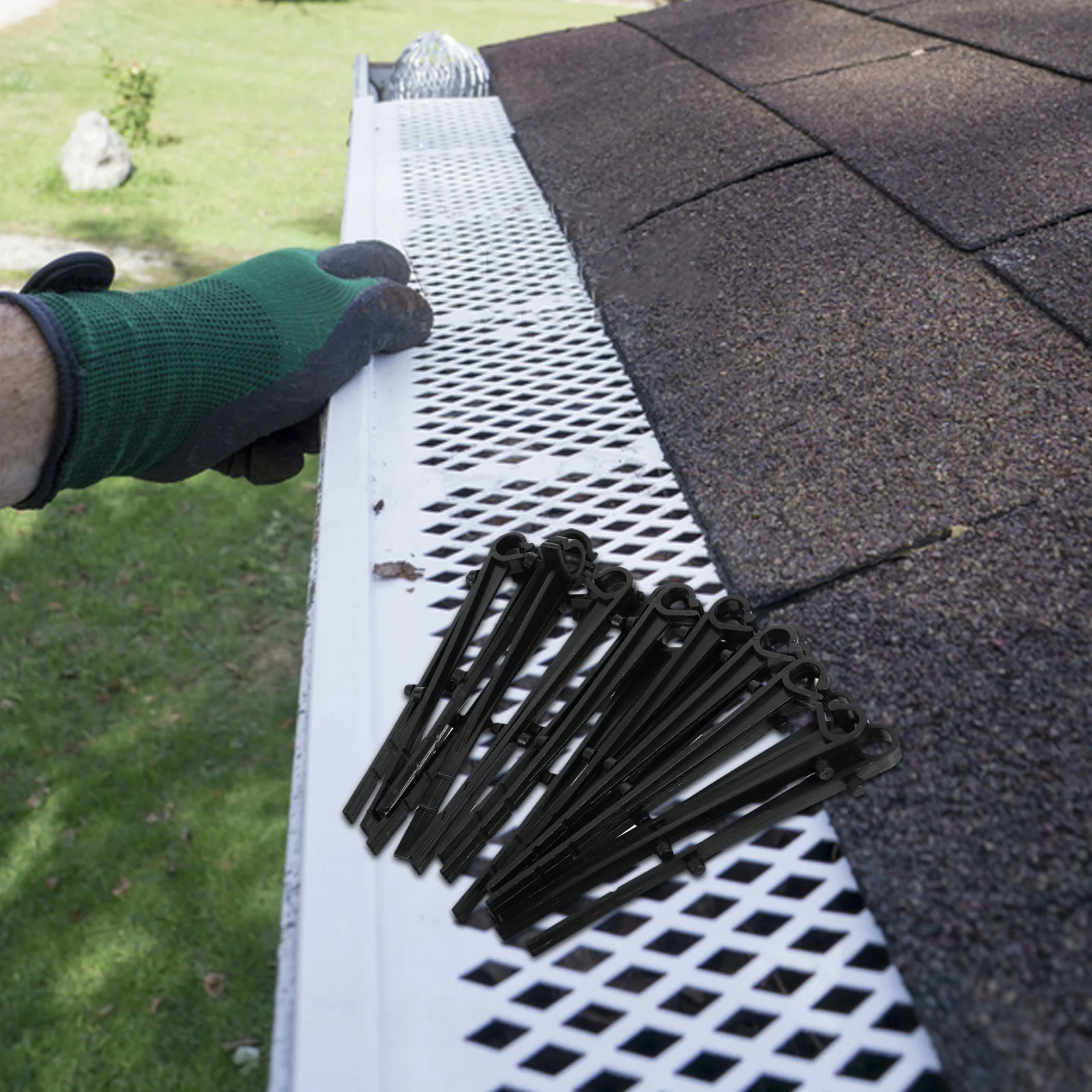 20Pcs Plastic Gutter Clips Black Mesh Guard Fixings for Rain Gutter Protection Secure Mounting Installation Hardware