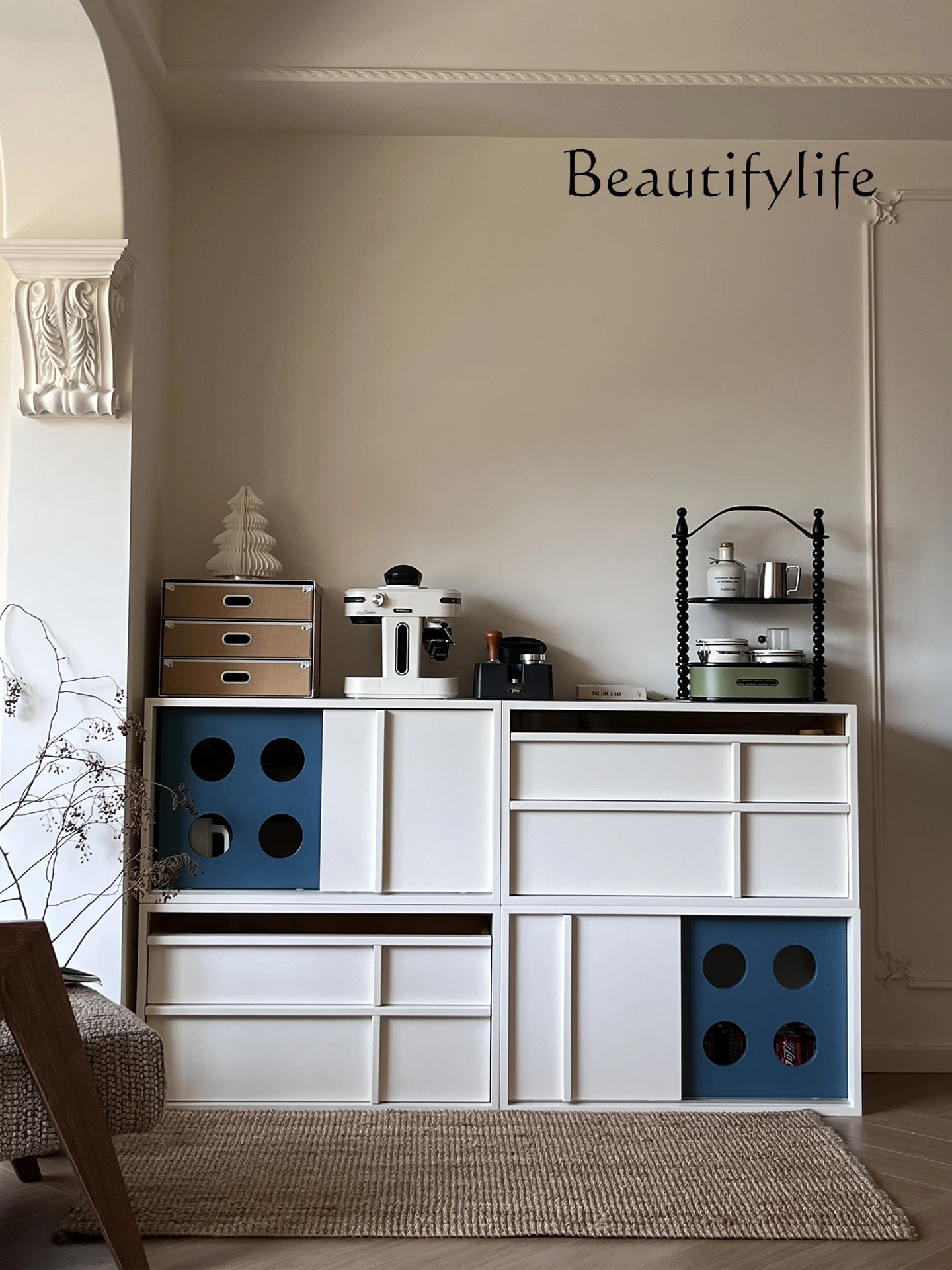 

Средневековый модуль из массива дерева, комбинированный обеденный боковой шкаф для гостиной, многофункциональный боковой шкаф для хранения, напольный шкаф для телевизора