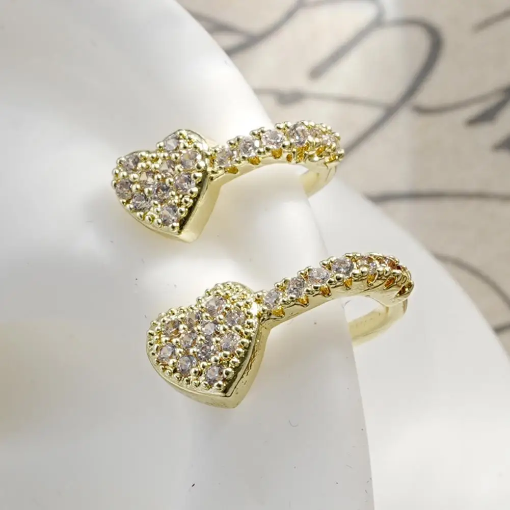 Rhinestone Love Earrings Stylish Rhinestone Heart Ear Cuff for Women Non-pierced Stainless Steel Clip-on Earrings Lightweight