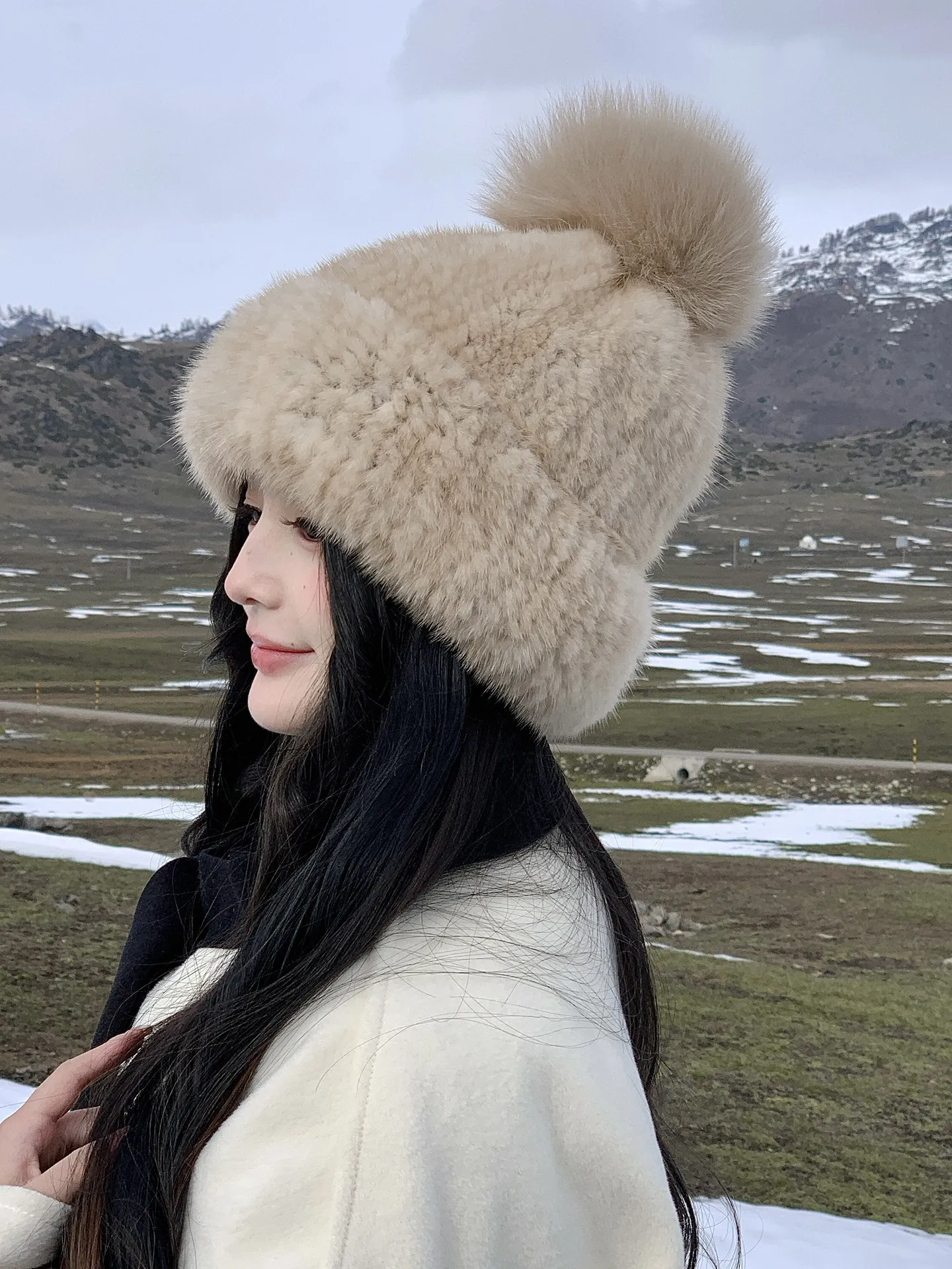 2026 New Women's Genuine Mink Fur Knit Beanie Hat Real Fox Fur Pom Double-Sided Elastic Winter Warm Plush Fur Hat for Ladies