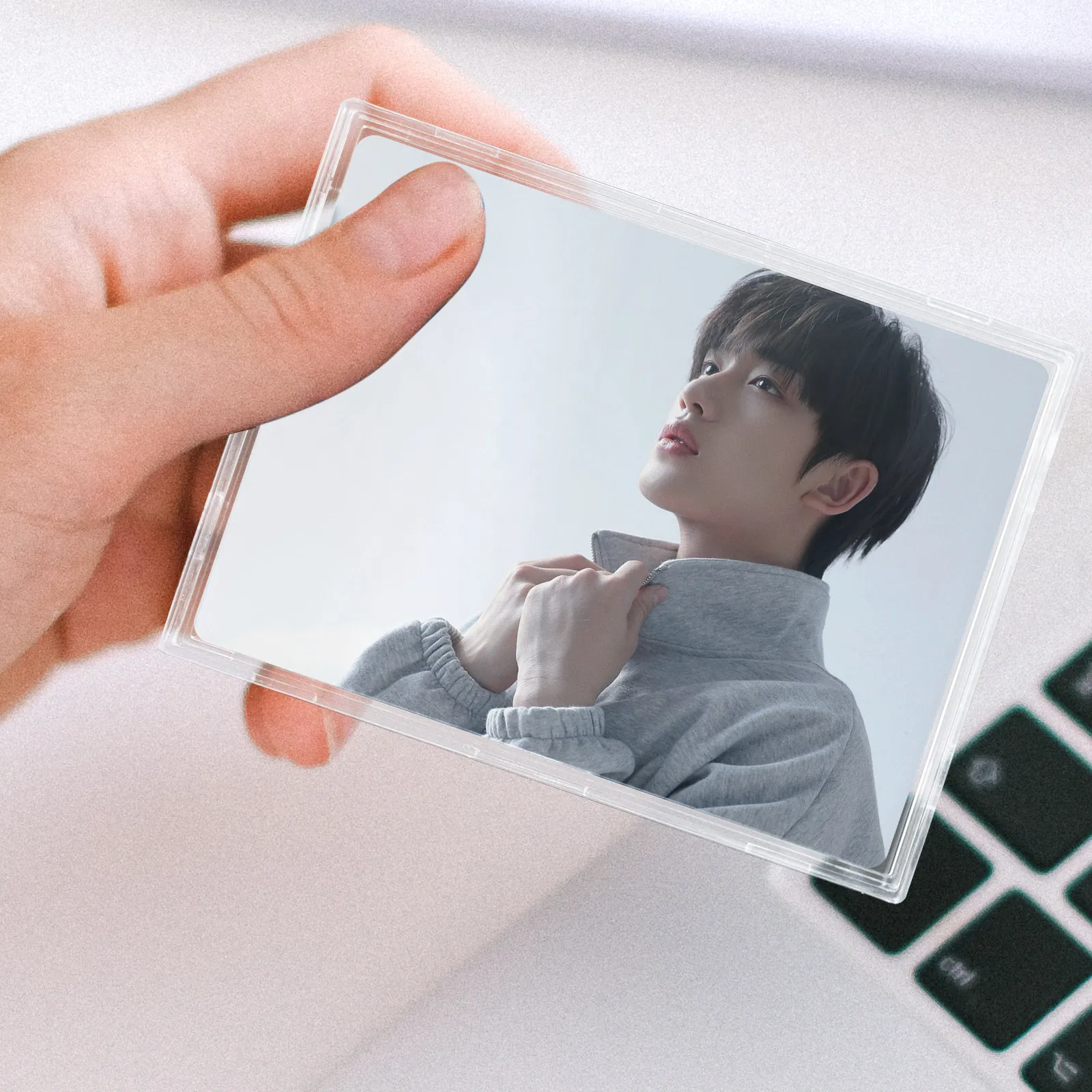 10Pcs Clear Card Holder Acrylic Card Case Reusable Protective Sleeve Lightweight Compact Cards Display Protective Cover