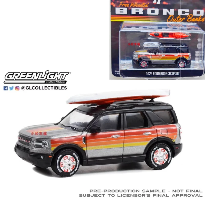 

Green Light 1:64 2022 Liema Sports Outer Banks -Free Wheelin Roof Kayak Model Limited Edition Collectibles Wall Pendant Gift