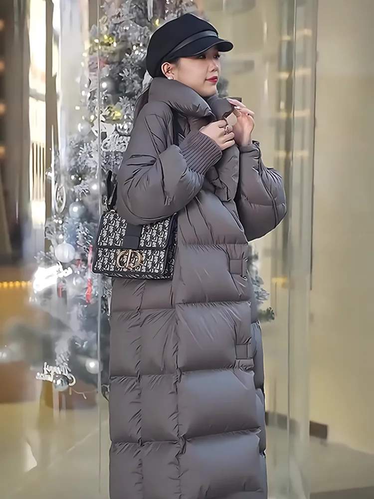 2024 invierno nuevo Faionable versátil Thiened Floing cuello grande blanco Du abajo Jaet mujer moda viaje Sle