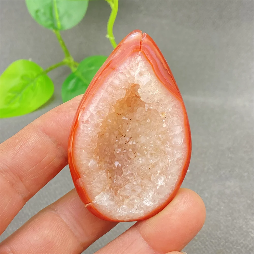 Natural And Beautiful Red Agate Geode Crystal Egg  Hand-polished Carnelian Mineral Specimen  Home Decoration Ornaments
