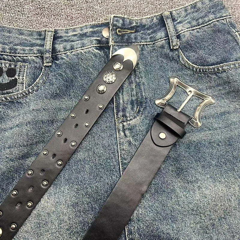 Retro Heavy Metal Rivets Men Women's Belt ERD Harley Locomotive Rock Punk Style Personality Belt Genuine Leather Jeans Belt