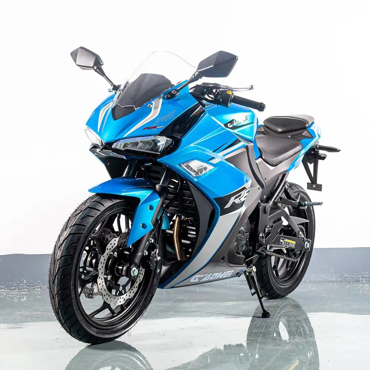 

250cc 4-Stroke Street Motorcycle, Air Cooled 5-Speed Sport Bike for Adults, Street Legal with Disc Brakes, for City Commuting