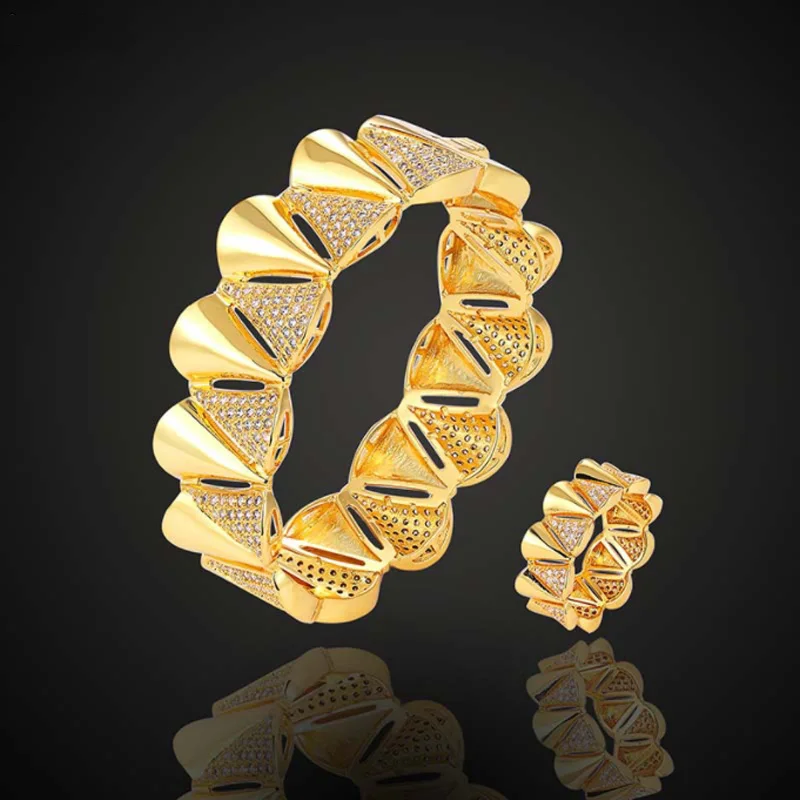 

European and American Fashion Fan-Shaped Titanium Micro-Inlaid AAA Zircon Creative Bracelet Ring Set