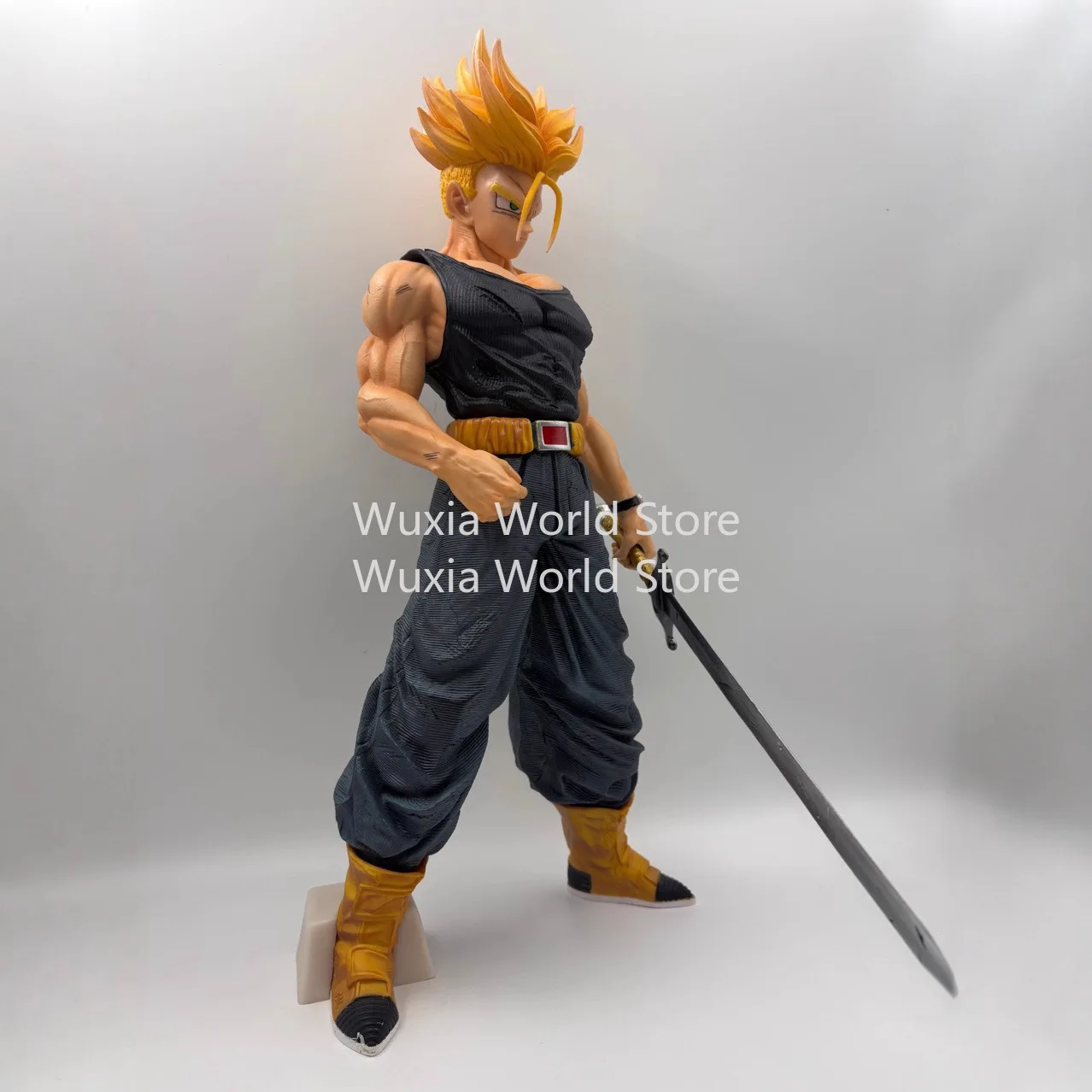 40 cm Torankusu-Figur DRAGON BALL Saiyajin Lila und gelbe Haare Anime-Figur Desktop-Ornament Dekoration Beste Geschenke für Kinder