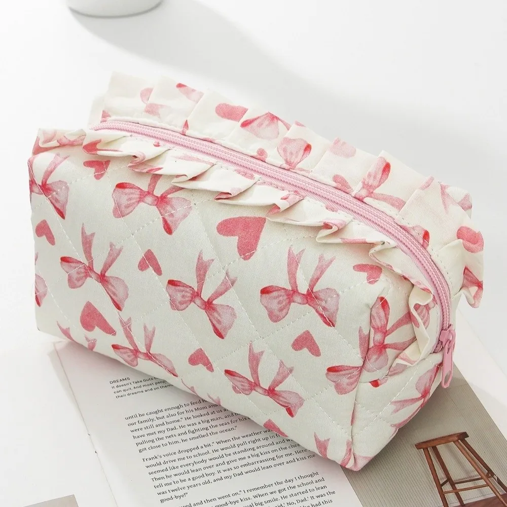 Sweet Bow Floral Print Makeup Bag Bow Floral Print Large Capacity Wash Storage Bag Zipper Closure Quilted Cosmetic Clutch