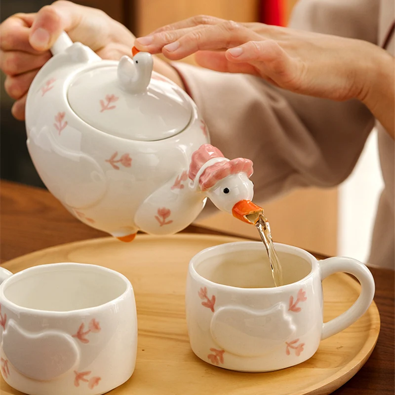 Ceramic Teapot Tea Cup Household Teaset Cartoon Duck Shape Drinking Ware Afternoon Tea Set Mug Chinese Fashion Creative Gift