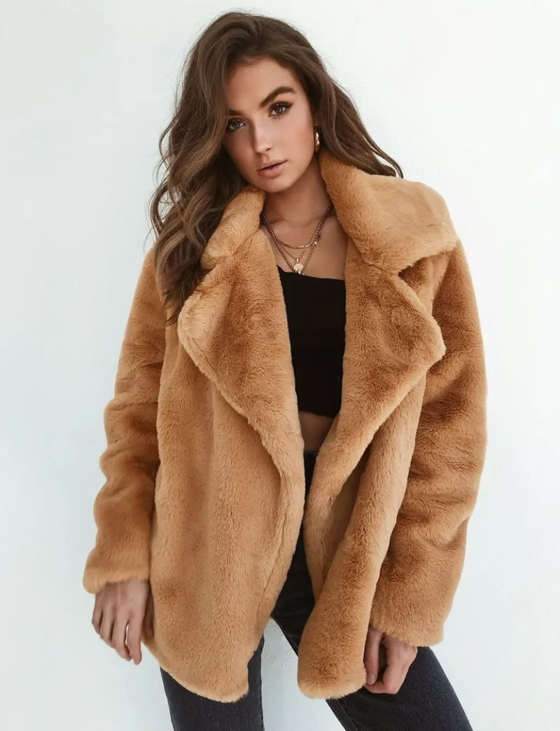 Autumn Warm Plush Coats Women Fur Lamb Thicken Long Sleeve Female Jackets Overcoat Outerwear Faux Fur Coats For Women