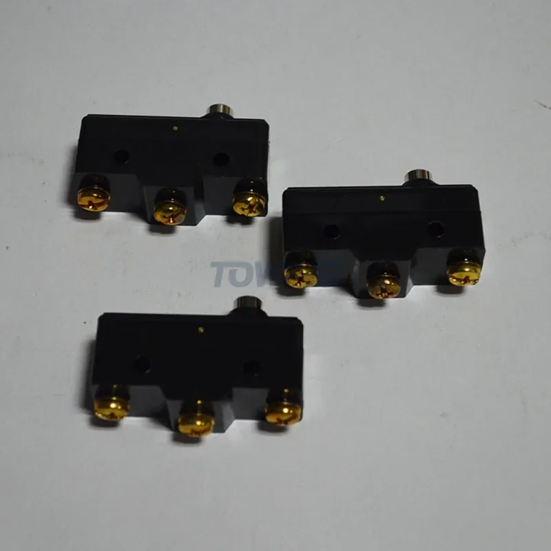 Microinterruttore TAIWAN Moujen MJ2-1306 nuovo e originale al 100%.