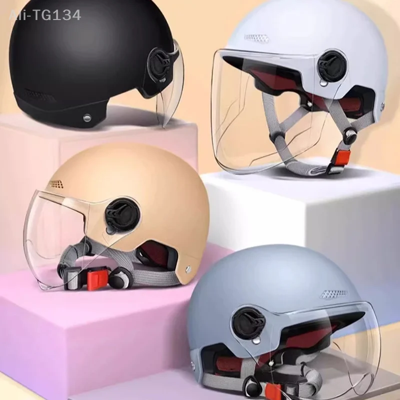 

Adult's 3C Certified Cartoon Motorcycle Safety Half Helmet with Goggles for Bike ProtectionSHIDWJ