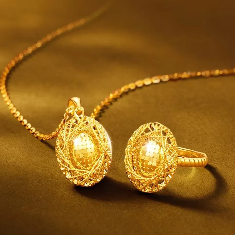 Conjunto de collar y anillo de lujo con diseño de escamas de pez y huevo de paloma, chapado en oro arena de alta gama, joyería de lujo ligero para tu novia