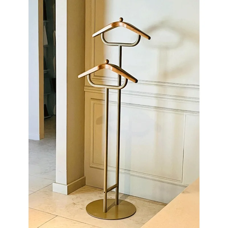 

French simple bedroom home coat rack 2025 new hotel room homestay solid wood double floor coat rack