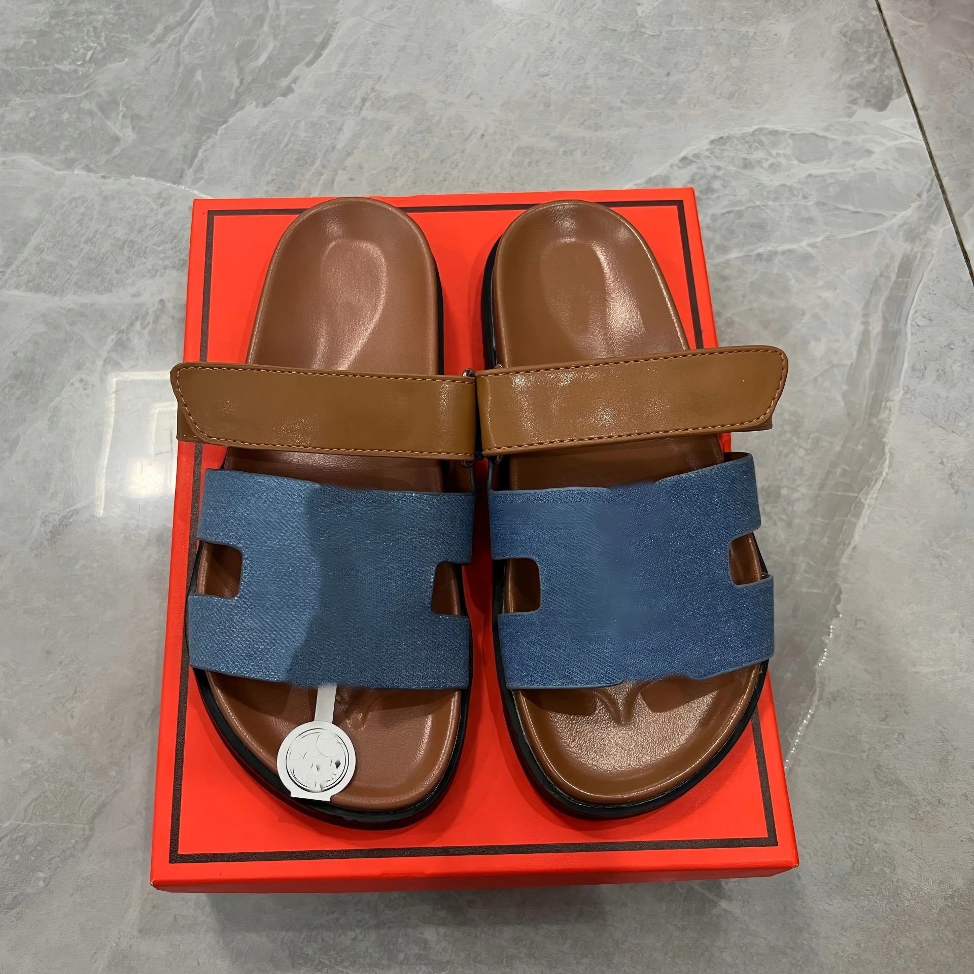 

2026 Tk Same Style Genuine Leather Summer Slippers Breathable Non-slip Wear-resistant Sandals Designer Sandals