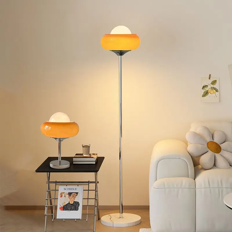Modern Style Egg Tart Floor Lamp Bauhaus Style Livingroom Bedroom Bedside Lamp Nostalgic Vintagetable Lamp Room Decoration Lamp