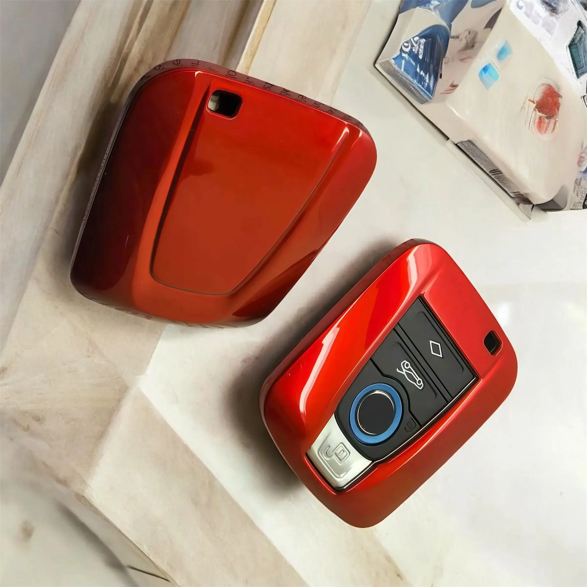 Metal Red Remote Sm…