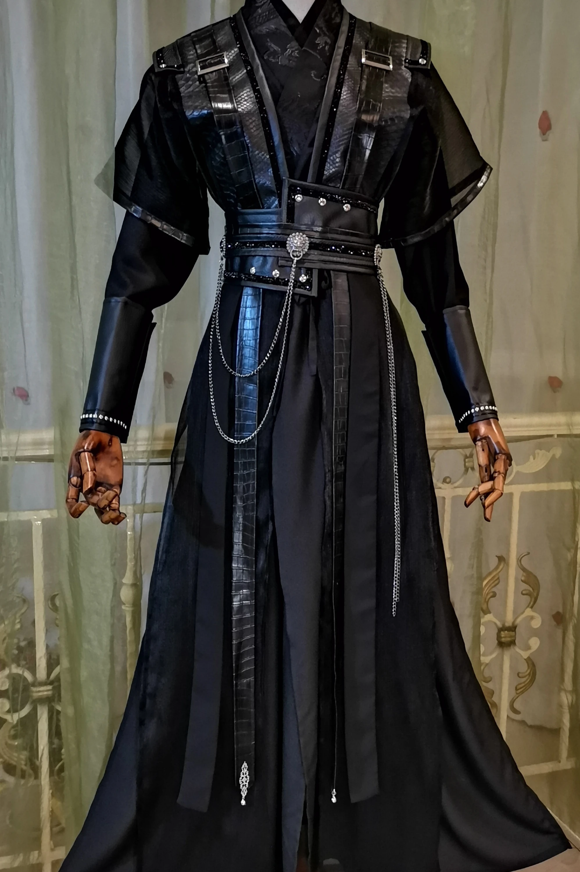 Traje de Cosplay de Anime para hombre, traje de Hua Cheng Xue Yang Mo Ran, negro y rojo, accesorios de fotografía, linterna, ventilador, látigo,