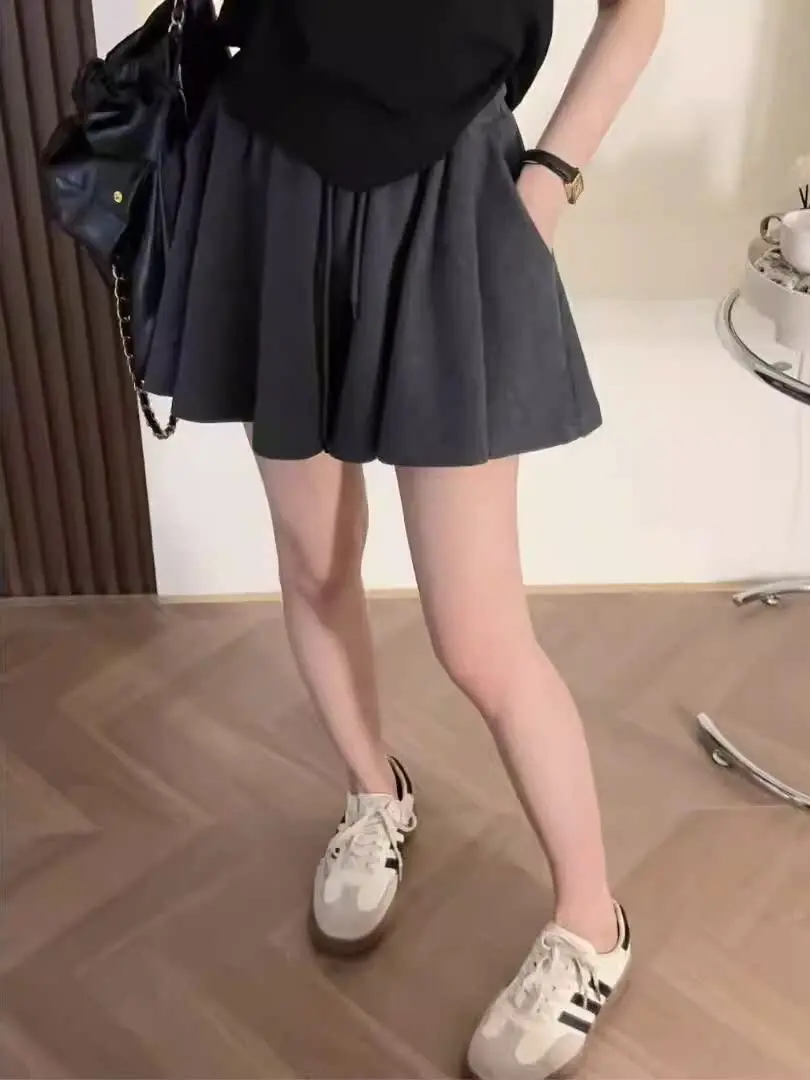 

Black High Waist Sporty Casual Shorts Women's Fashion 2024 New Style Summer Slim A-Line Wide Leg Pants Skirt