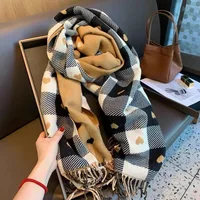 1 Piece of Women's Autumn and Winter Heart-Shaped Scarf, Women's Plaid Comfortable Scarf, Thick Large Blanket Shawl Scarf 2