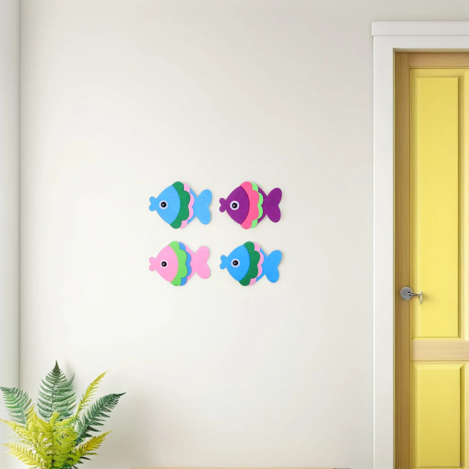 

12Pcs Fish Cutouts Wall Decorations Lightweight Nonwoven Fish Hanging Ornaments Under The Sea Party Decor