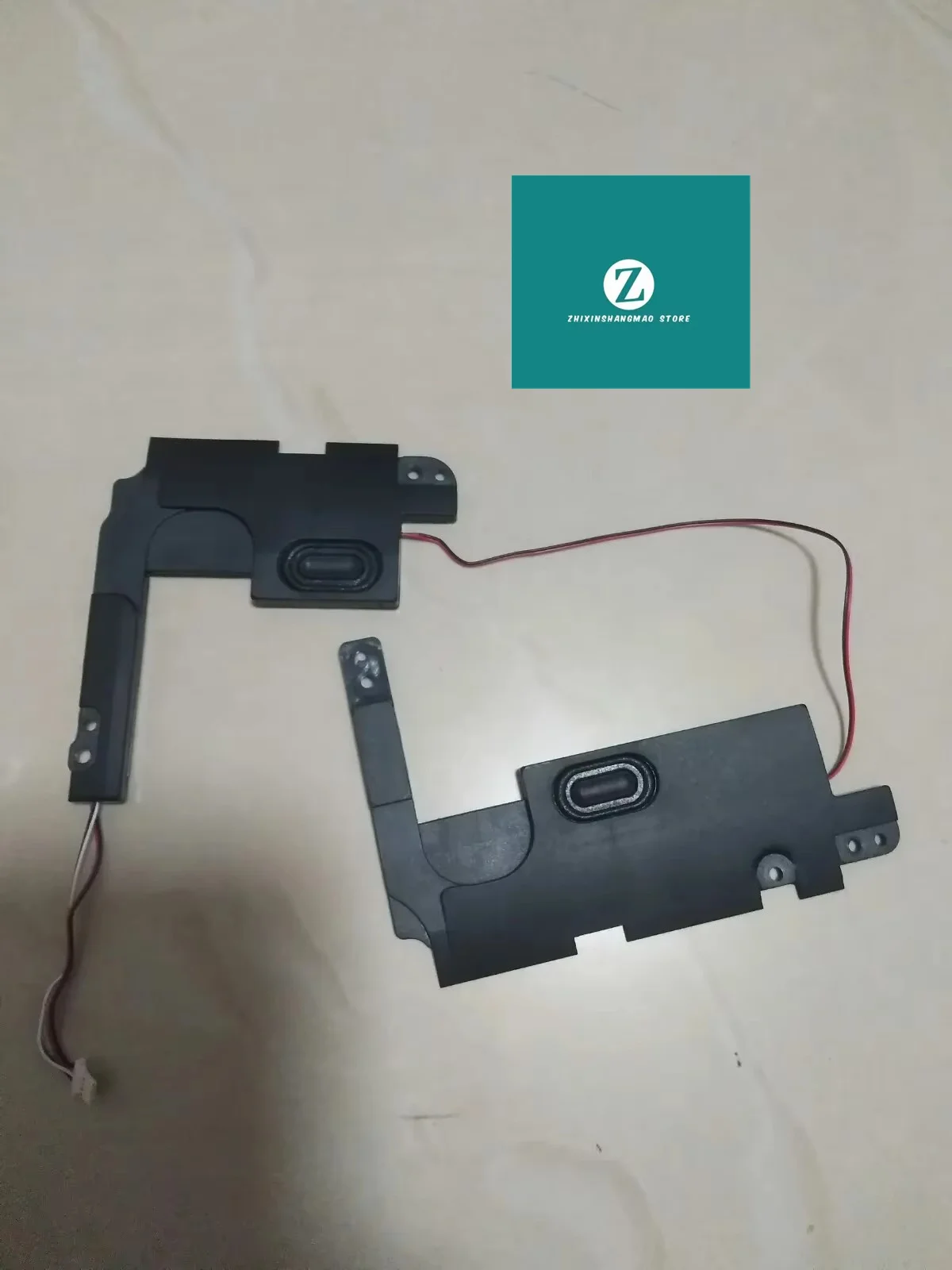 

Подлинный динамик для LENOVO IdeaPad 100S-14IBR